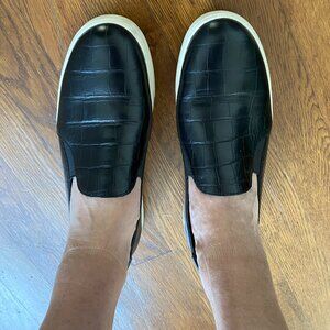 Black and White Cole Haan Loafers Size 9.5
